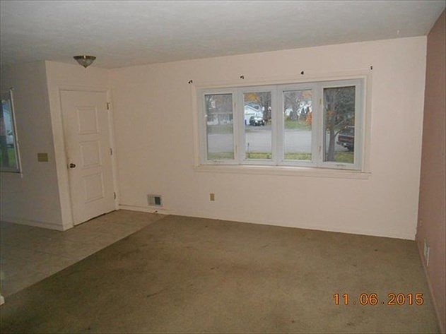 2nd image of 117 Medallion Cir