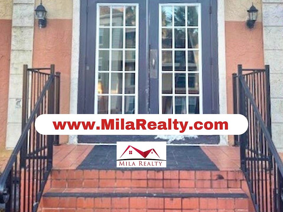 1st image of 4002 Versailles Dr Unit 4002C-1