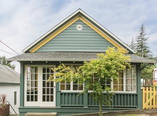 364 SW Hamilton Ct, Portland, OR 97239