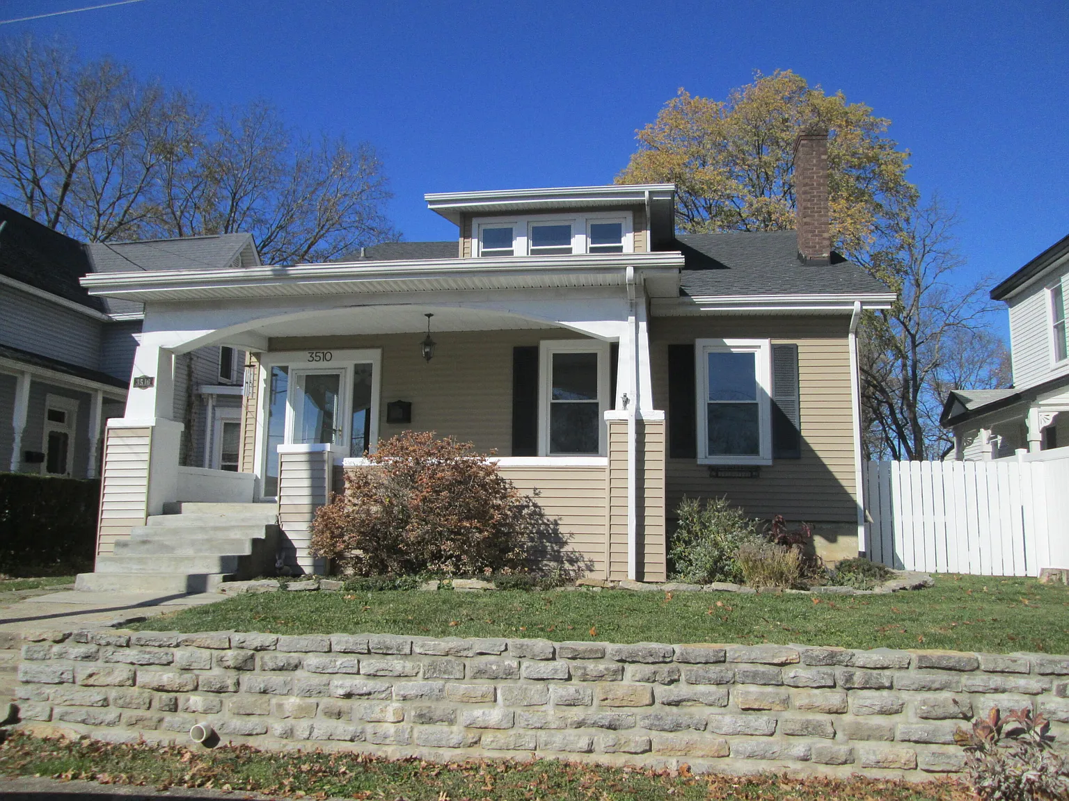 3510 Home St photo 1
