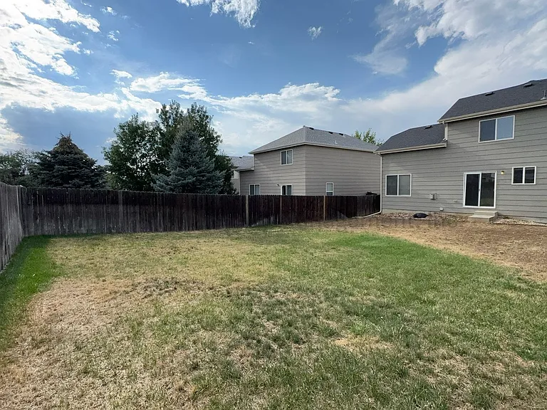 7629 Autumn Knoll Dr — Photo 16