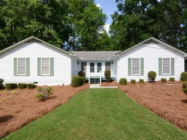 402 Princeton Way, Lawrenceville, GA 30044