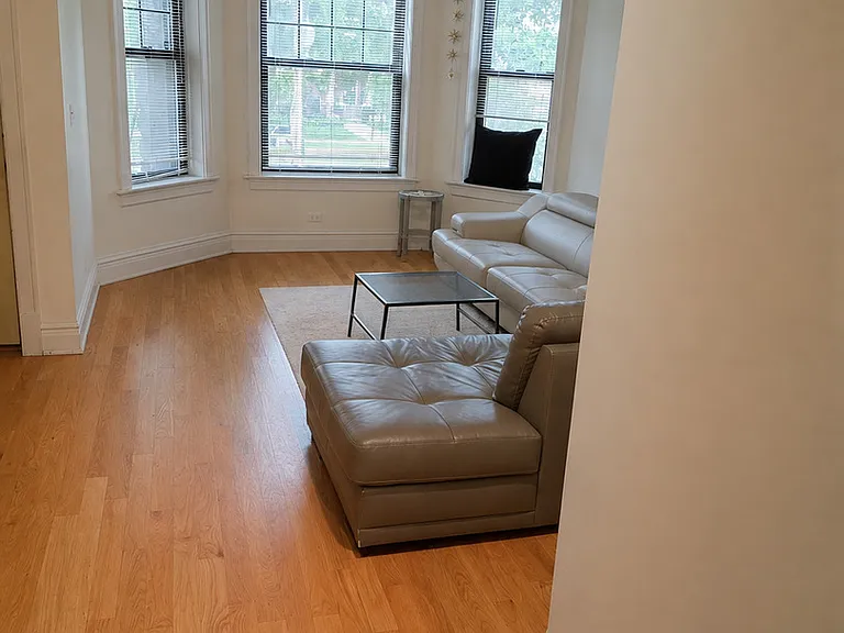 6532 N Glenwood Ave #1 — Photo 3