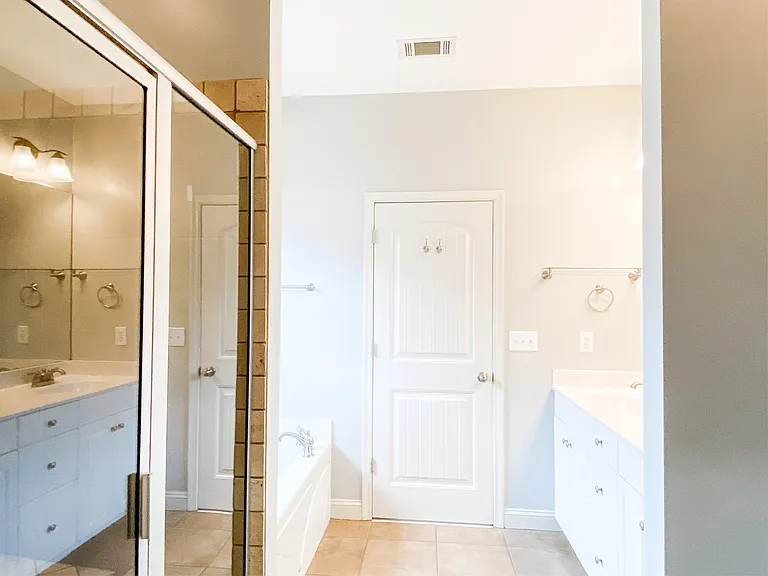 22844 Rimbred Ct — Photo 18