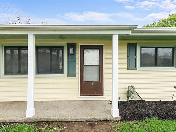 5th image of 5123 Norwich Rd
