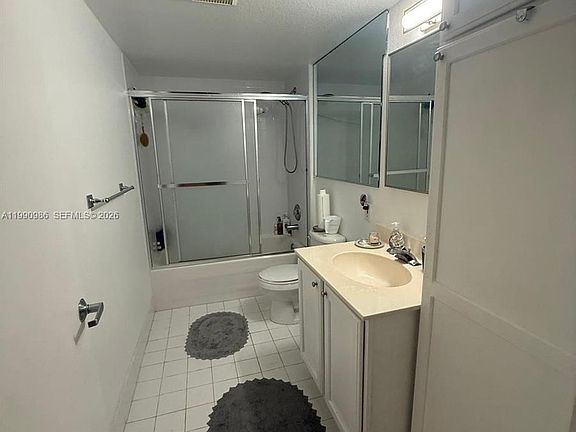 4th image of 4025 N Federal Hwy APT 213B