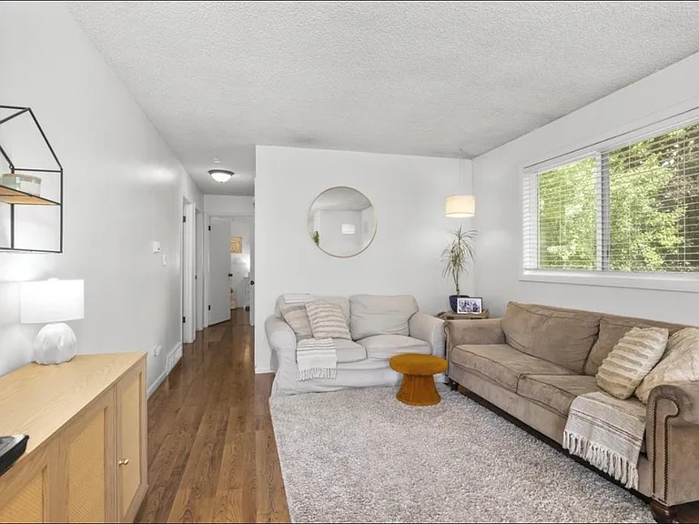 304 Harrison Blvd — Photo 5