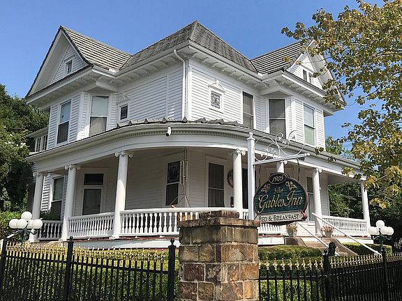 Bed & Breakfast 28 years 