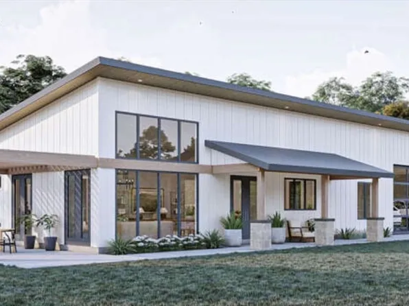 LOT 4 Four Pickering Ln, Blackstone, MA 01504