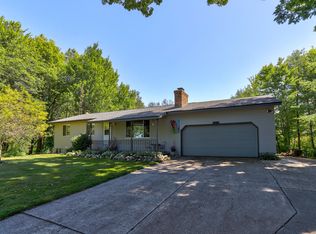 18580 180th Ave, Spring Lake, MI 49456