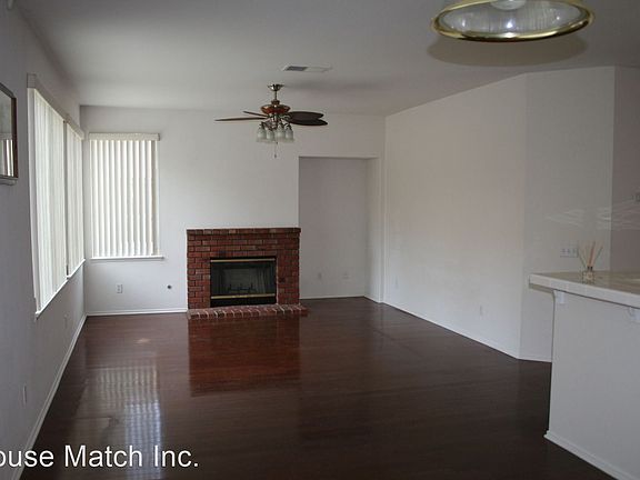 4th image of 27626 Forest Ct