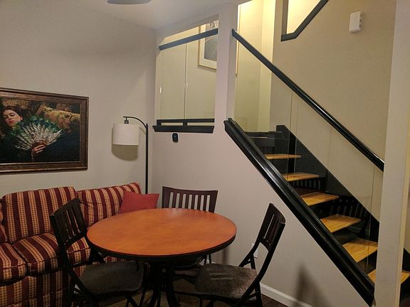 Entry room and stairs