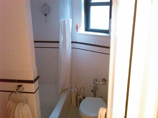 Rented by Platinum Properties | media 20