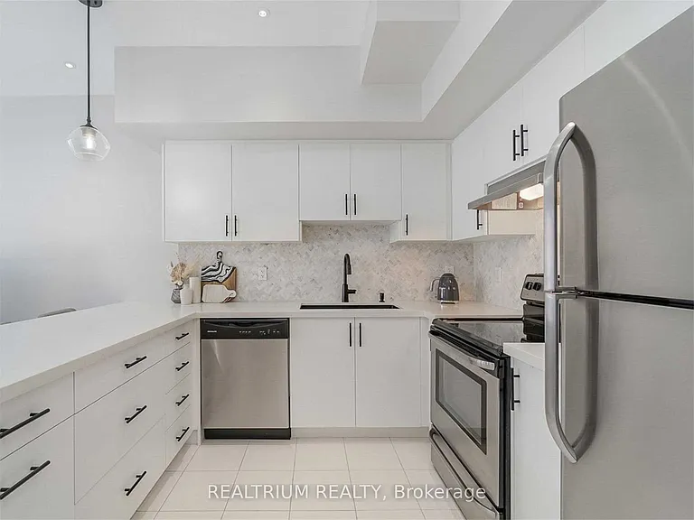 26 Bruce St #B09 — Photo 6