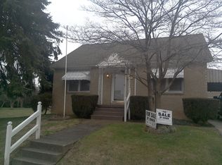 851 Sherman Ave, Sharon, PA