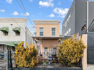 2039 E Clearfield St, Philadelphia, PA 19134