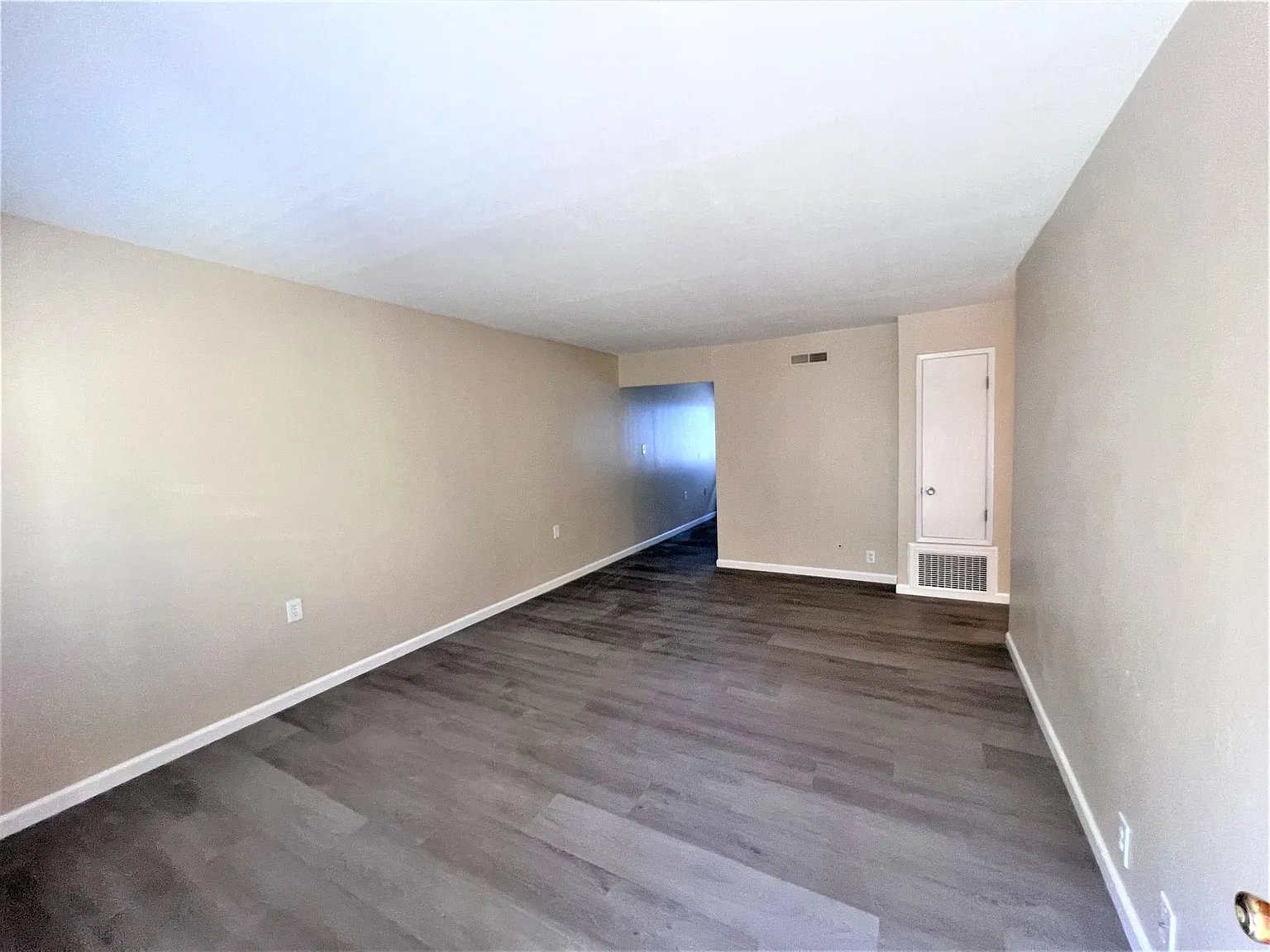 3 bed, $2,785 — Photo 4