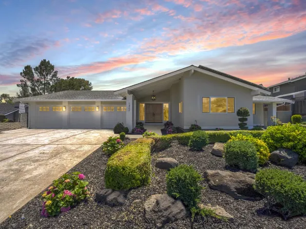 1322 Hillcrest Dr, San Jose, CA 95120