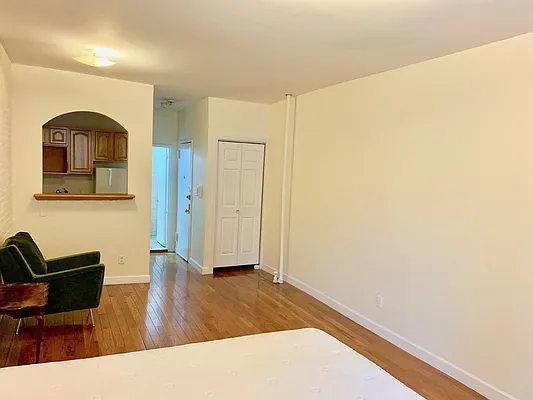 Rented by Compass | media 8