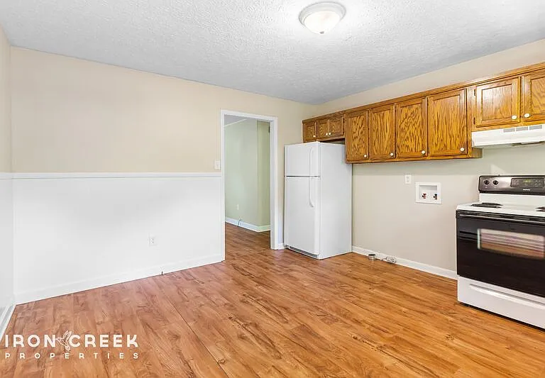 250 Avena Rd #11 — Photo 8