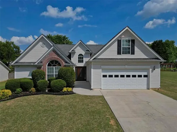 3138 Cranberry Ln, Buford, GA 30519