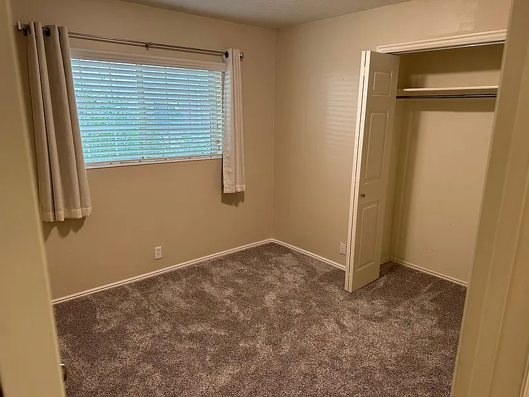 1269 Riverside Ave #14 — Photo 11