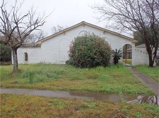 10911 Albury Dr, Houston, TX 77096
