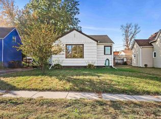 221 Lovely Ave, Baltic, SD 57003