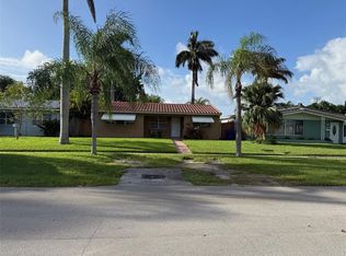 1526 Shenandoah St, Hollywood, FL 33020
