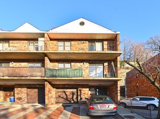 6623 242nd St UNIT C, Little Neck, NY