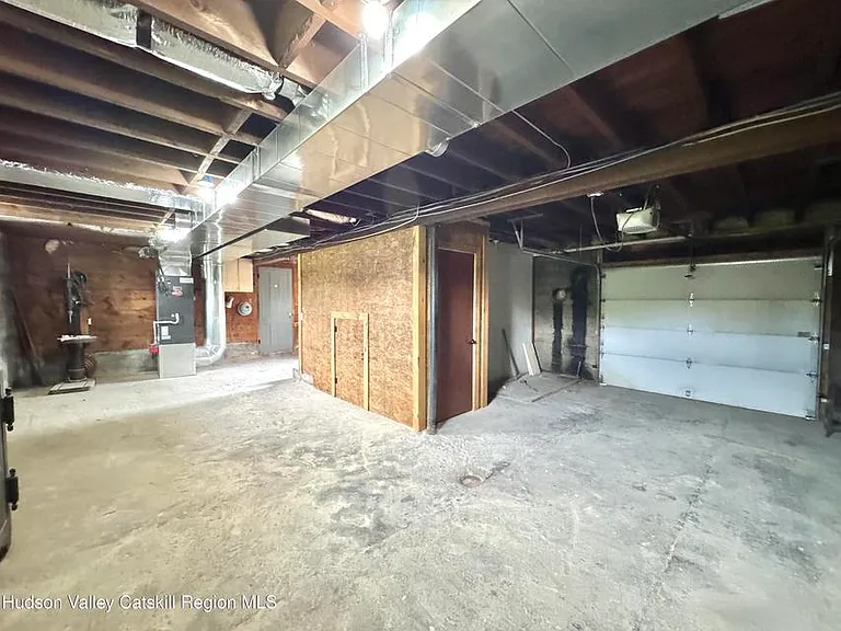 568 Old Plank Rd — Photo 30
