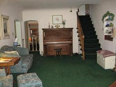 2nd image of 700 Garland St