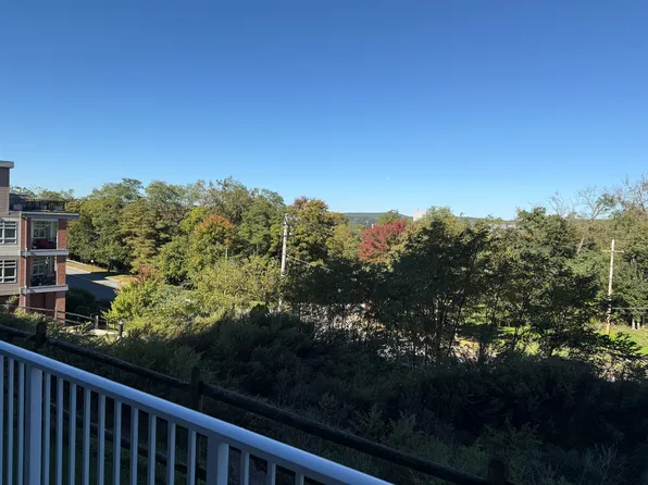 West End Lofts II, 4 Liam Dr #8ab6f8ca2, Beacon, NY 12508