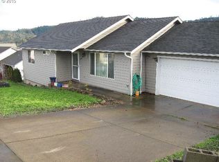 113 NE Plum Ridge Dr, Winston, OR 97496