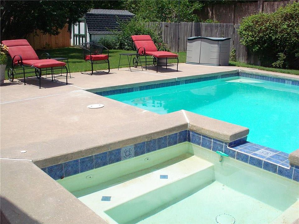 1st image of 1345 SW 106th Pl