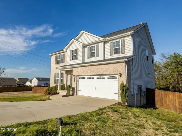 702 Kingfisher St, Maryville, TN 37801