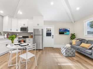 1106 N Beachwood Dr #Adu, Burbank, CA 91506