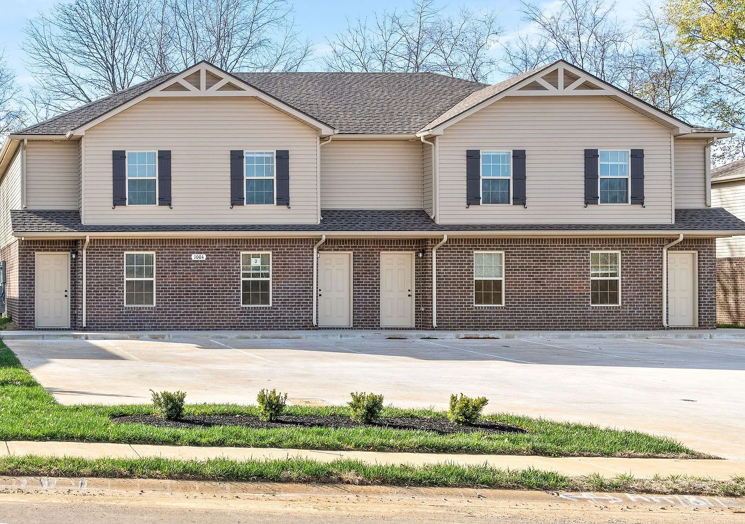 Glenkirk Dr - 1008 — Photo 3