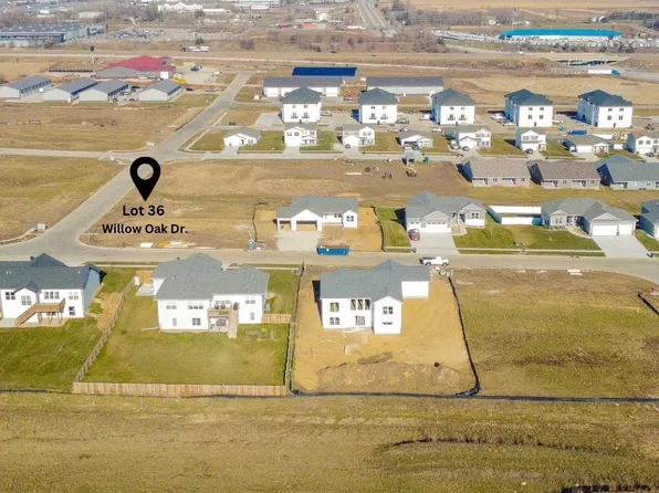 LOT 36 Willow Oak Dr, Hudson, IA 50643