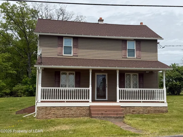 3363 Alberdeen Rd, Mountain Top, PA 18707