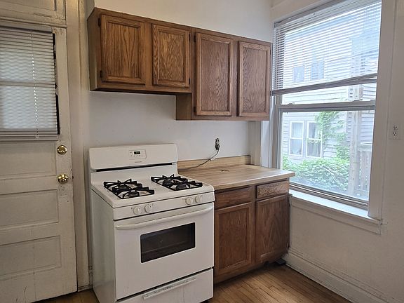 3rd image of 4109 N Spaulding Ave #1