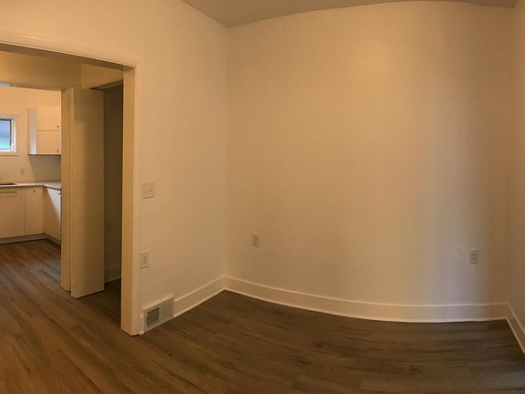 5th image of 122 Caledonia St NE APT 3