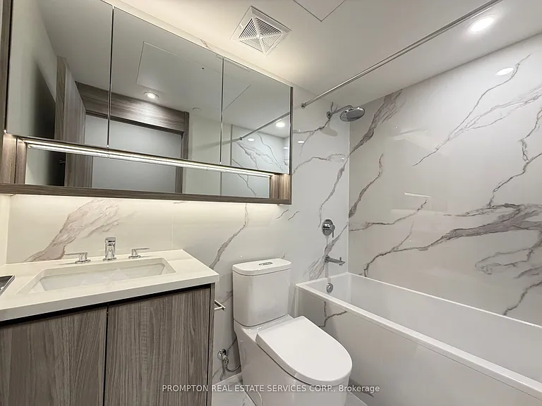 68 Esther Shiner Blvd #203 — Photo 30
