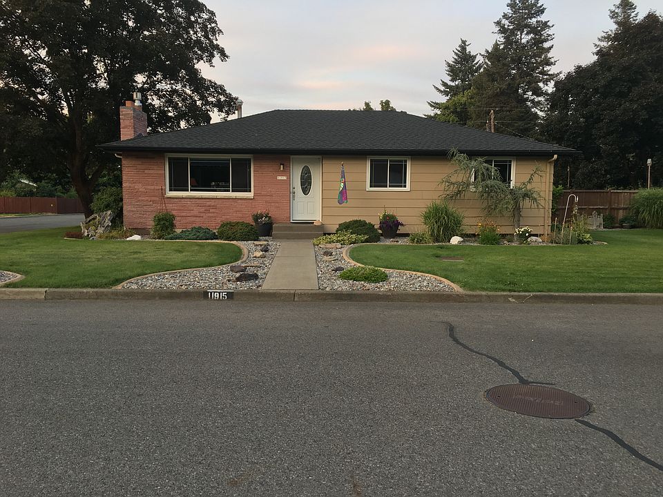 Front of house faces south