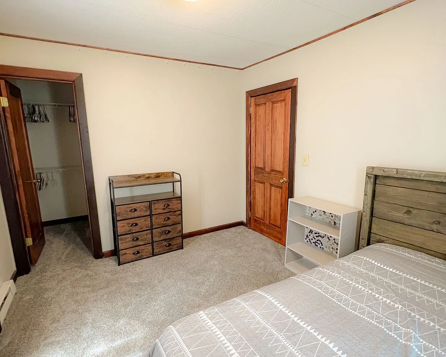 67 Groton — Photo 4
