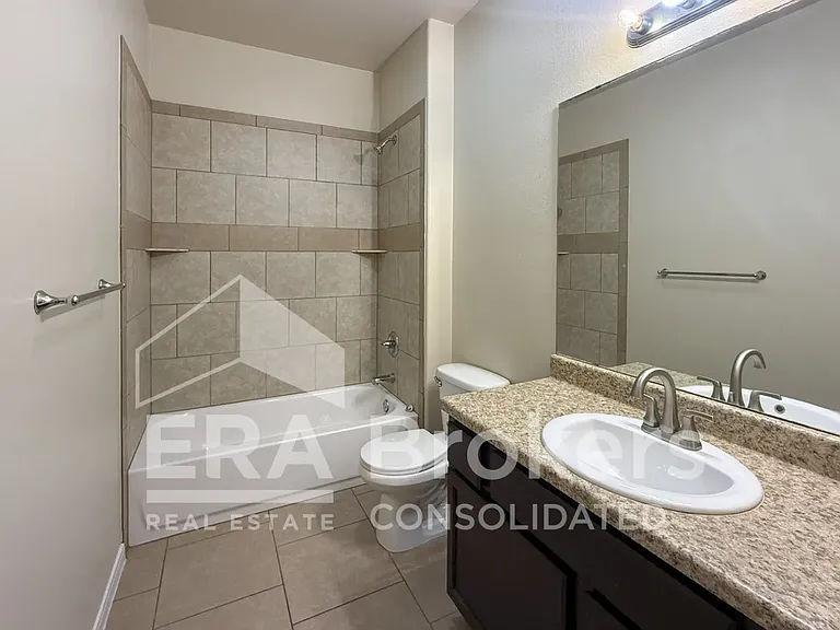 1400 Loyal Ln #A — Photo 18