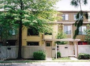 9365 Chadburn Pl, Montgomery Village, MD 20886