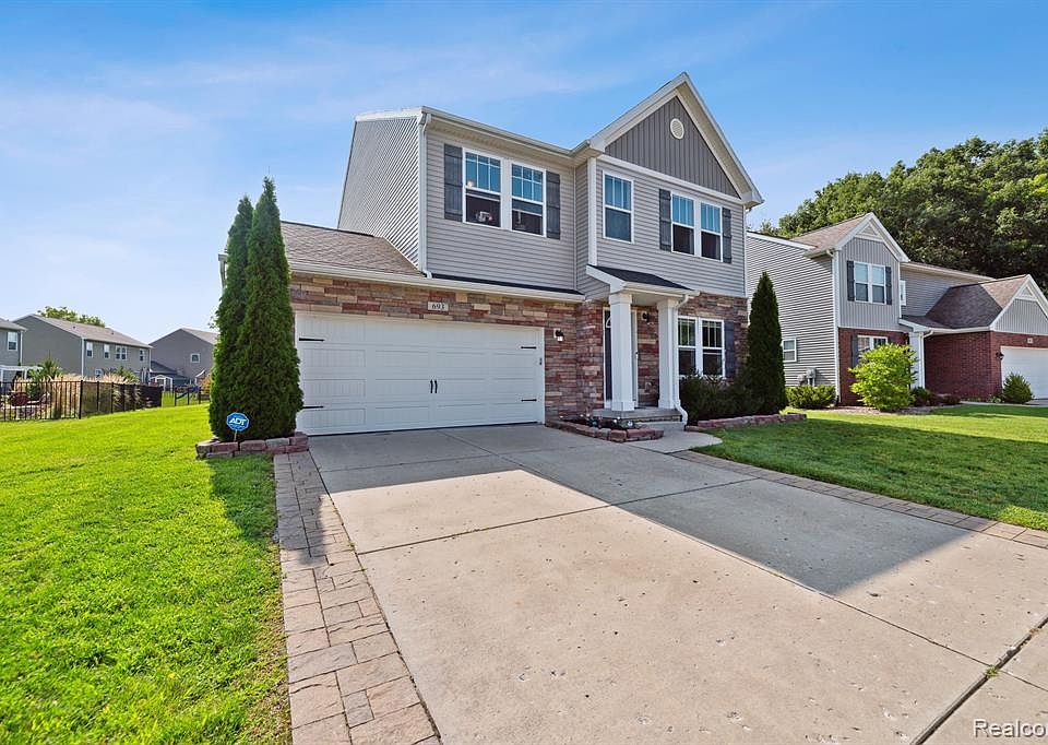 693 Autumn Valley Dr, Ortonville, MI 48462 MLS 20230073322 Zillow