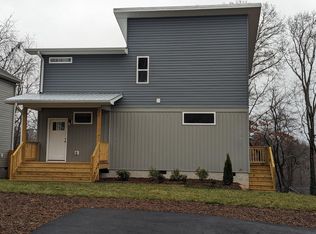 11 Spring Dr, Asheville, NC 28806