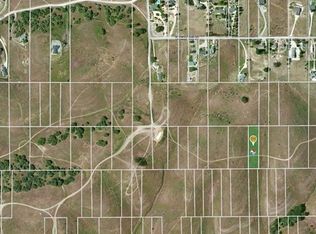 5130 Needs Rd, Adelaide, CA 93446